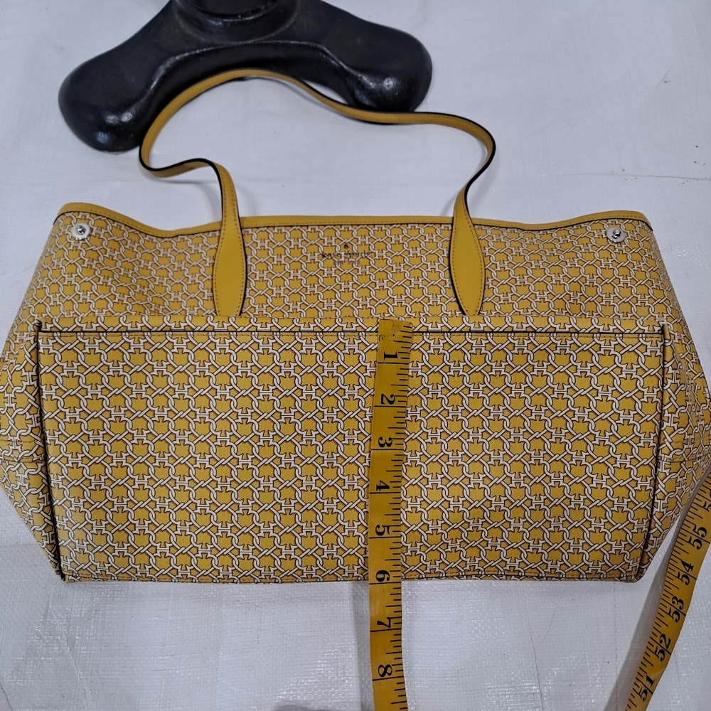 Kate Spade New York Yellow Link Tote - Picture 13 of 16